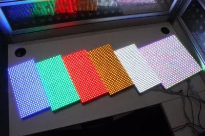 Modulo display LED per veicoli monocolore per interni ed esterni P810